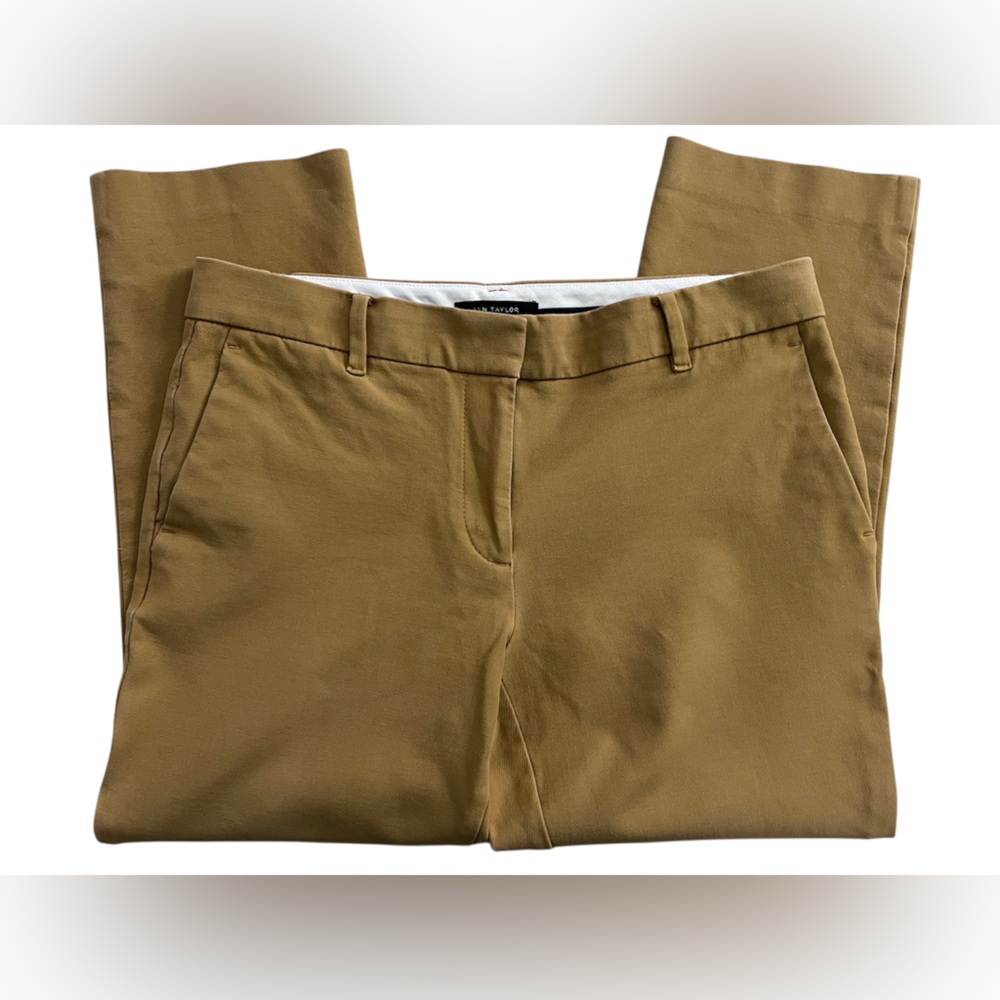 Ann Taylor Women's Mustard Capri Pants, Size 6P